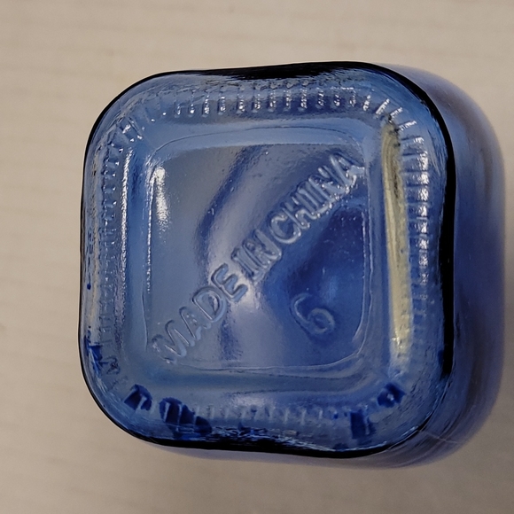 Adorable Blue Jar with Lid - Picture 15 of 15